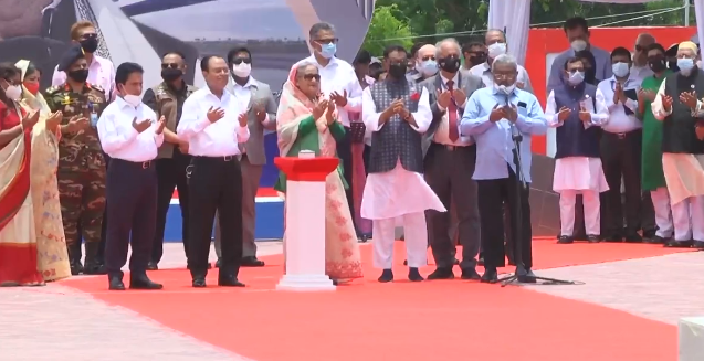 পদ্মা সেতু উদ্বোধন করছেন প্রধানমন্ত্রী শেখ হাসিনা