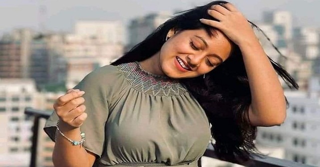 ‘হ্যাঁ, আমি বিবাহিত’ দিঘী