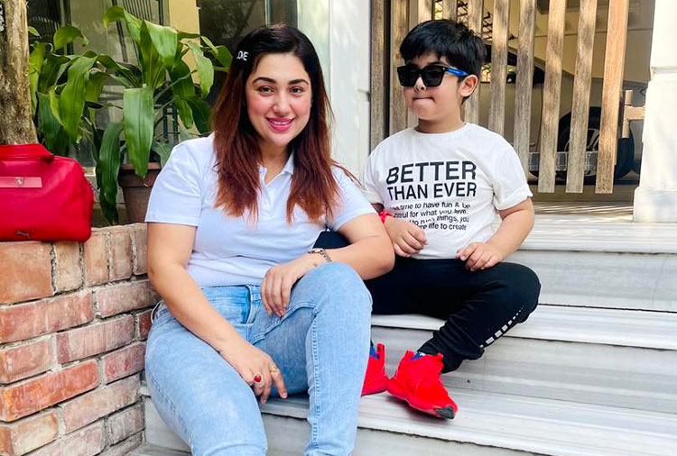 ছেলের জন্য সিনেমা কেন, সবকিছু ত্যাগ করতে রাজি : অপু বিশ্বাস