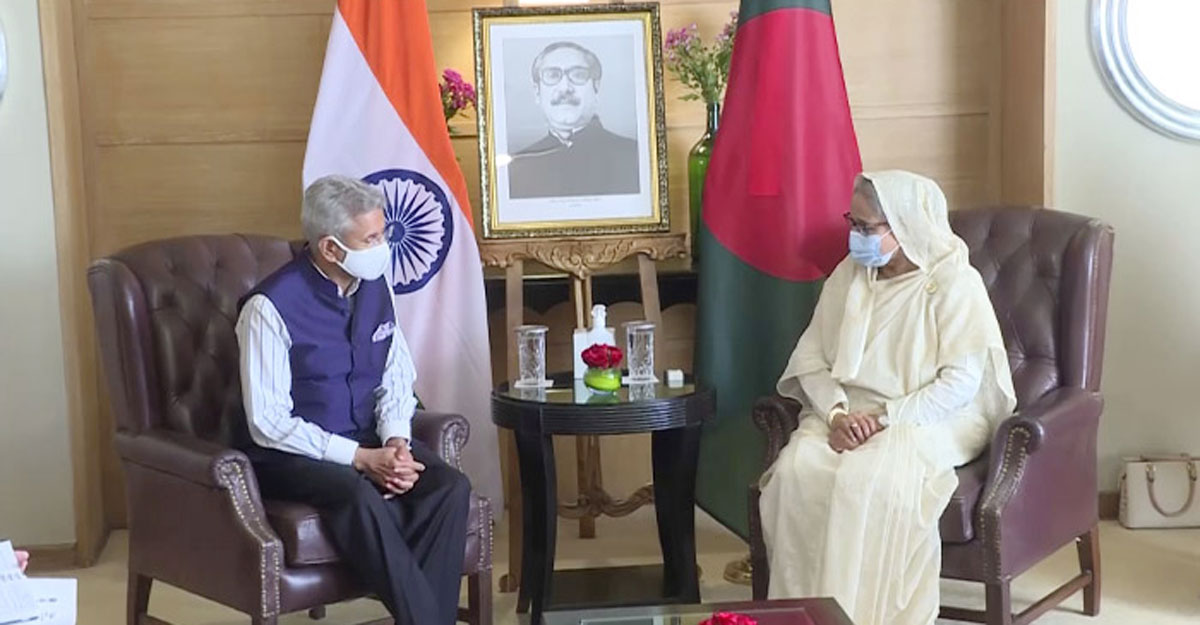 প্রধানমন্ত্রী শেখ হাসিনার সঙ্গে জয়শঙ্করের বৈঠক