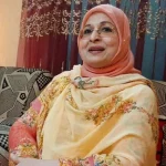 ঢাকায় ফিরলেন ঢালিউডের বিউটি কুইন শাবানা